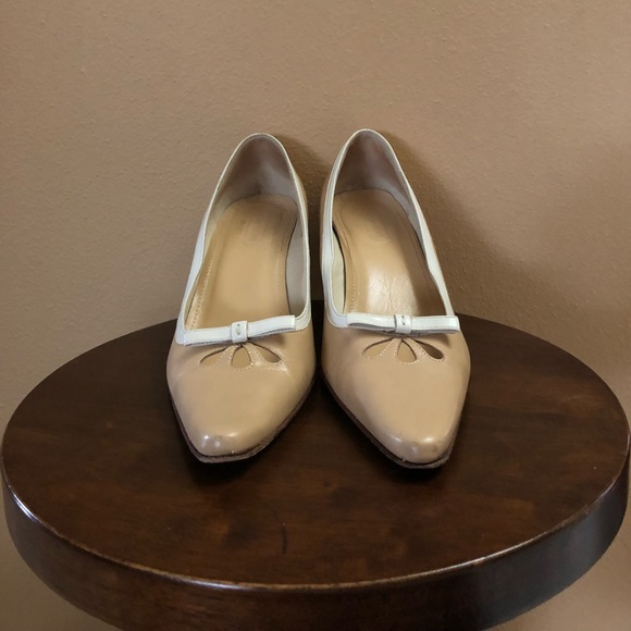 COACH Authentic in Fine Italian Leather - Picture 2 of 7